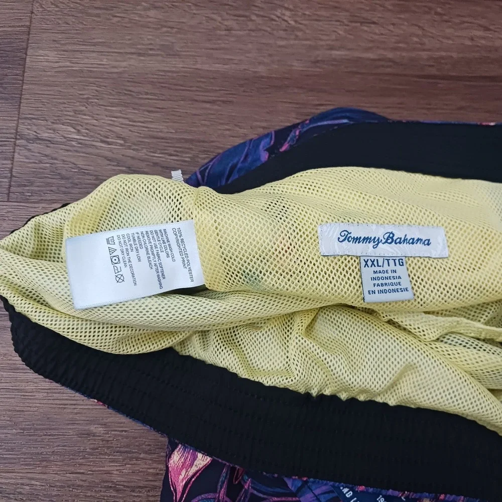 Tommy Bahama Mens XXL Tropical Palm Print Swim Trunks Navy Pink Board Shorts